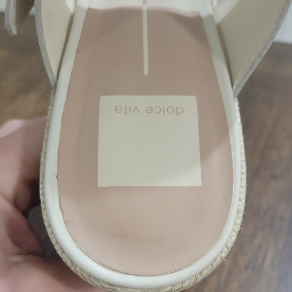 Dolce Vita White Block Heel Sandals With Gold Buckle - Picture 2 of 6